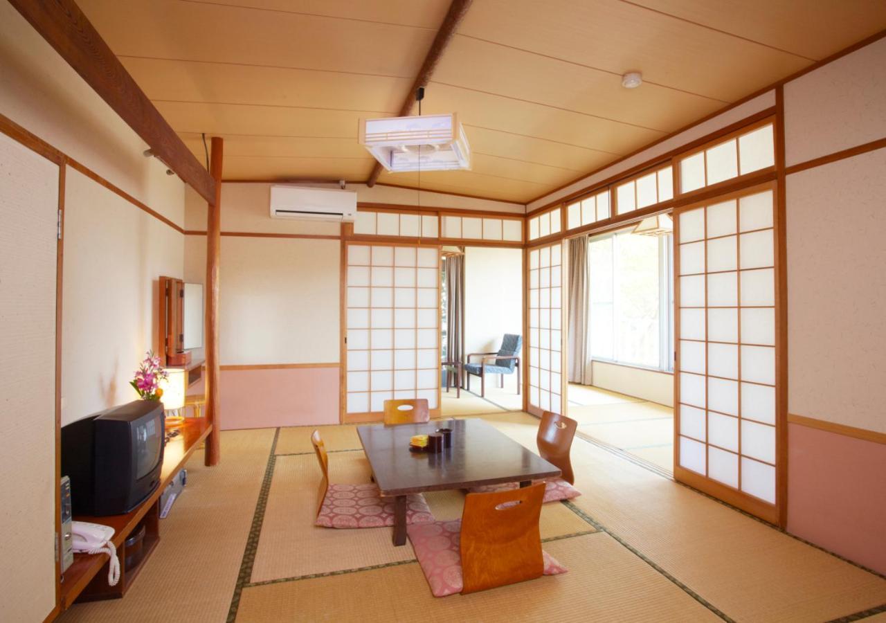 Unzen Iwaki Ryokan Eksteriør billede